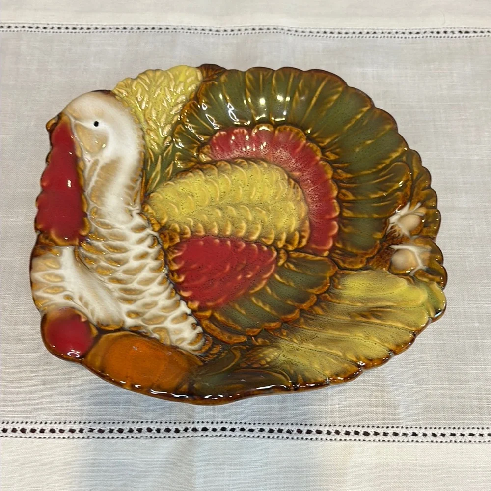 Vintage Thanksgiving Turkey Pottery Ceramic Dish Serving Dish.